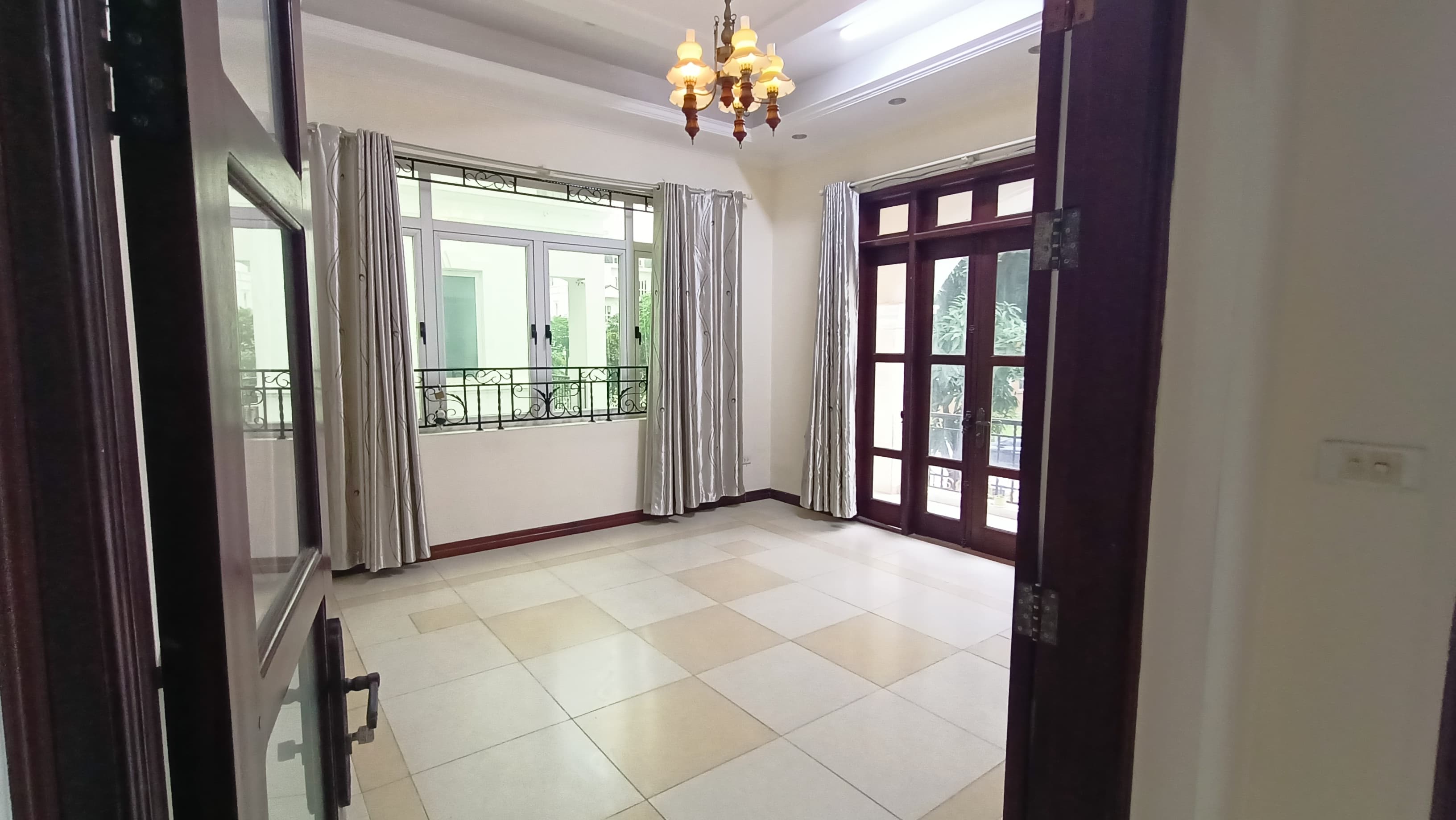 Cho thuê biệt thự, liền kề 38 triệu 650 m² ở Thị trấn Trạm Trôi, Huyện Hoài Đức, Hà Nội